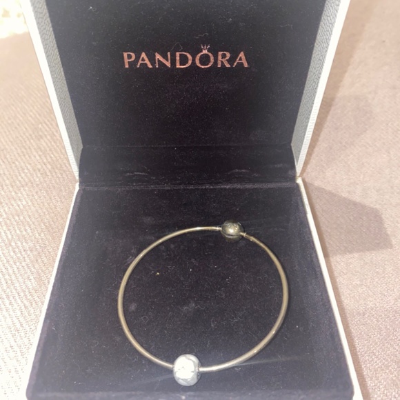 Pandora bracelet - Picture 2 of 3